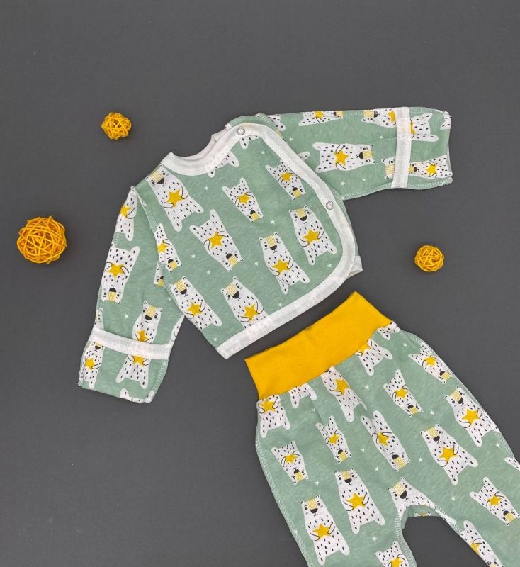 Кофточка для малышей