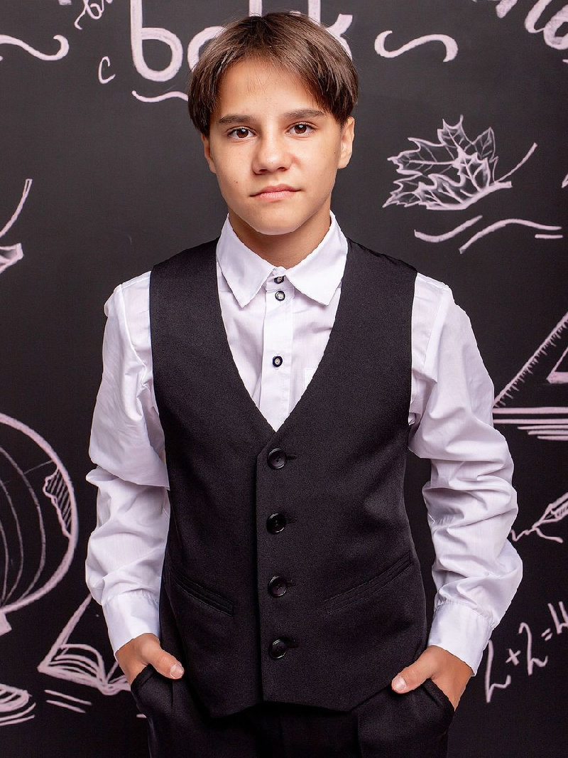 Жилет для мальчика